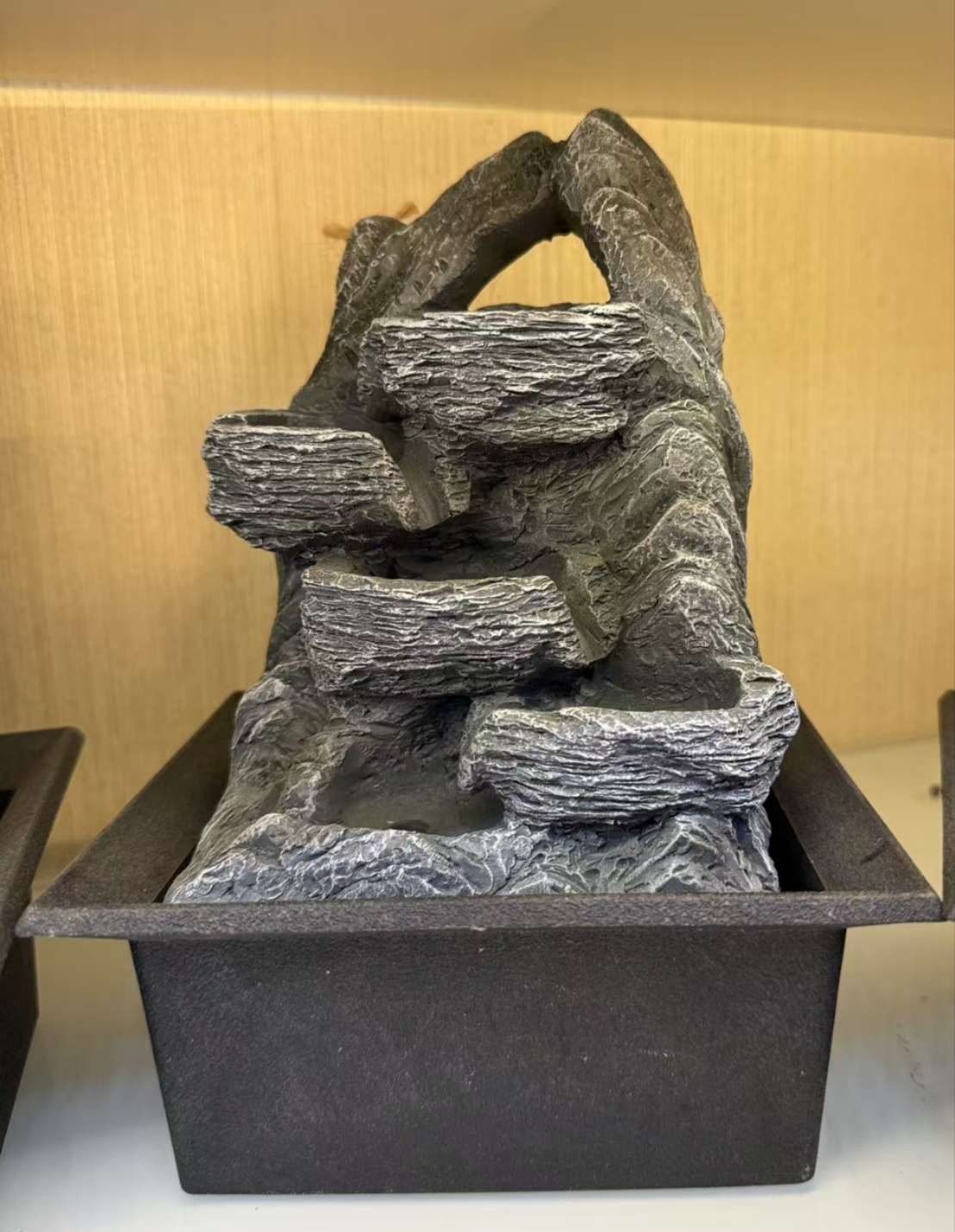 小产品。适合桌面摆设。美观大气。