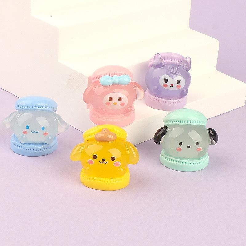 cartoon luminous sanrio gull cute grain small ornaments clow m doll diy cream glue hairpin ornament resin accessories