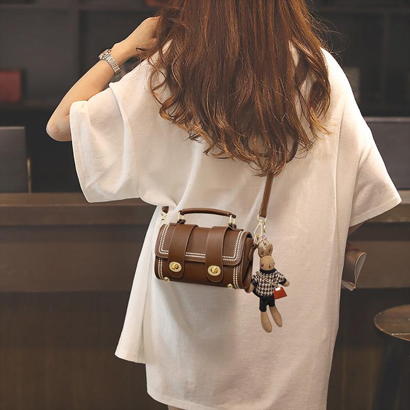 包包2023新款百搭斜挎包轻奢迷你小包夏高级质感小众真皮女包bags