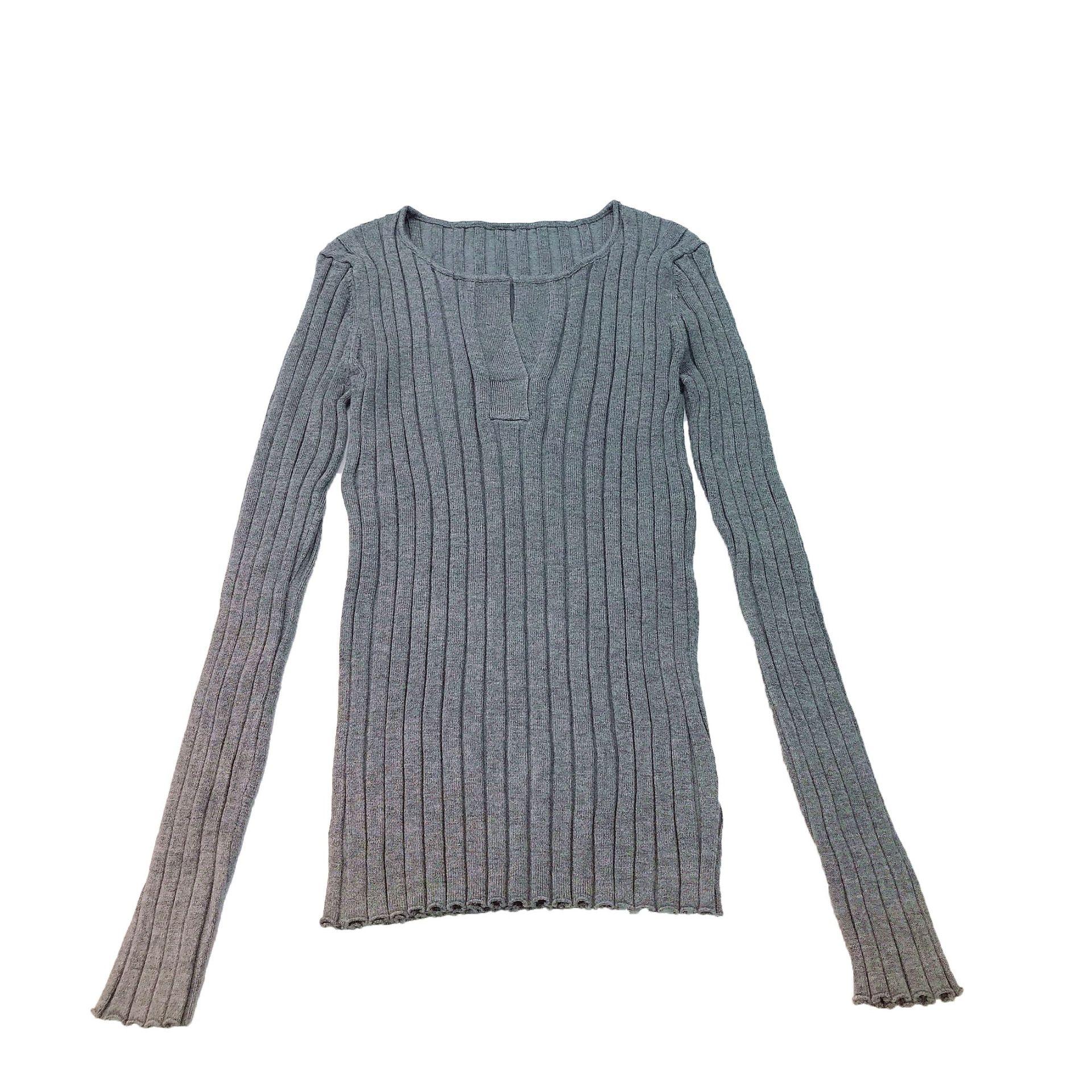 1575 autumn and winter french scheming semi-open chest v-neck slim fit slimming sweater bottoming shirt inner wear blouse women Item Picture