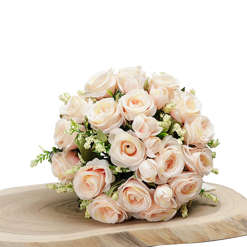 artificial champagne roses bridal bouquet bunches wedding bridesmaid hand holding small bunches wedding shooting hand holding flowers