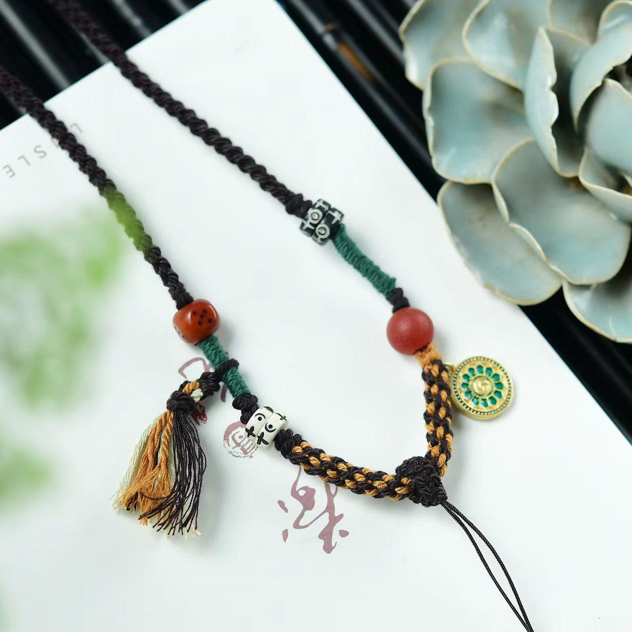 hand-woven lanyard pendant rope necklace rope wholesale ethnic style jewelry beeswax pendant necklace rope national style details Picture