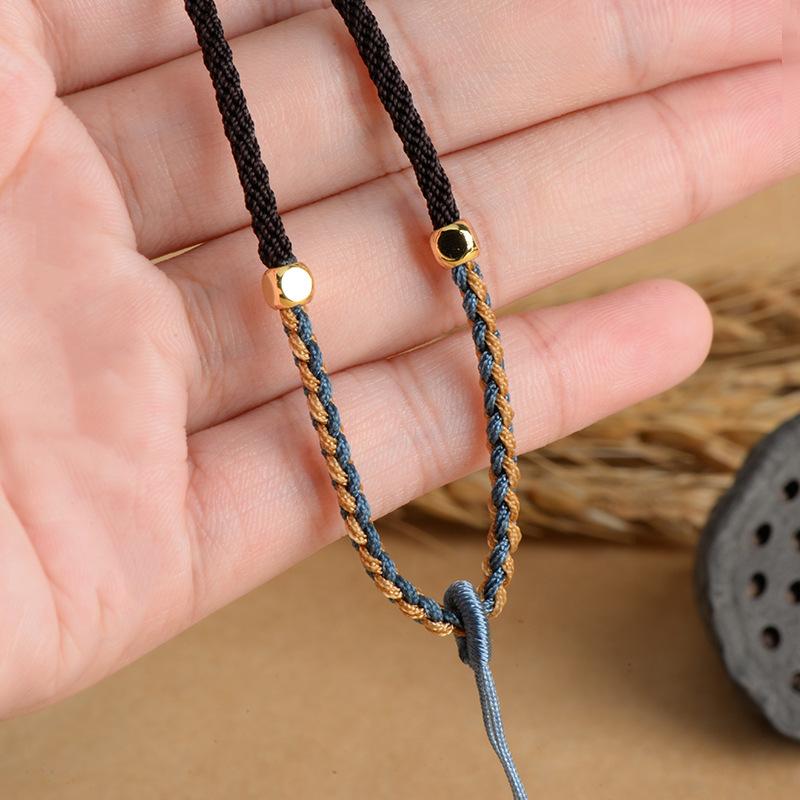 morandi color adjustable neck rope handwoven four-strand braided necklace rope beeswax emerald pendant rope wholesale Application Scenario