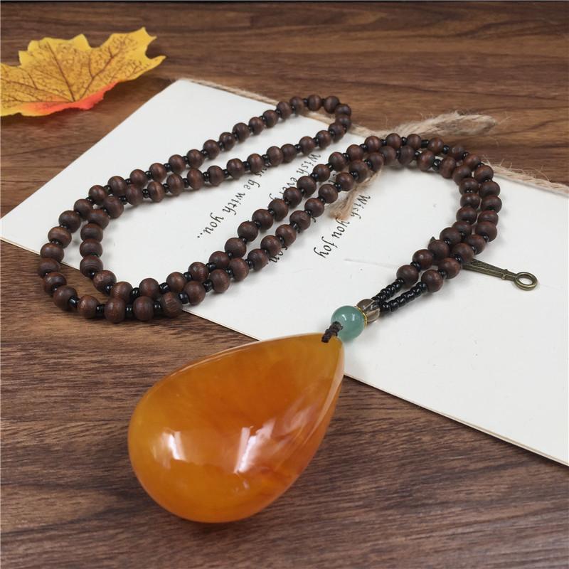 New Resin Imitation Yellow Chicken Grease Old Beeswax Sweater Chain Amber Rose Clothing Accessories Long Necklace Live Broadcast Supply Wholesale Specification drawing