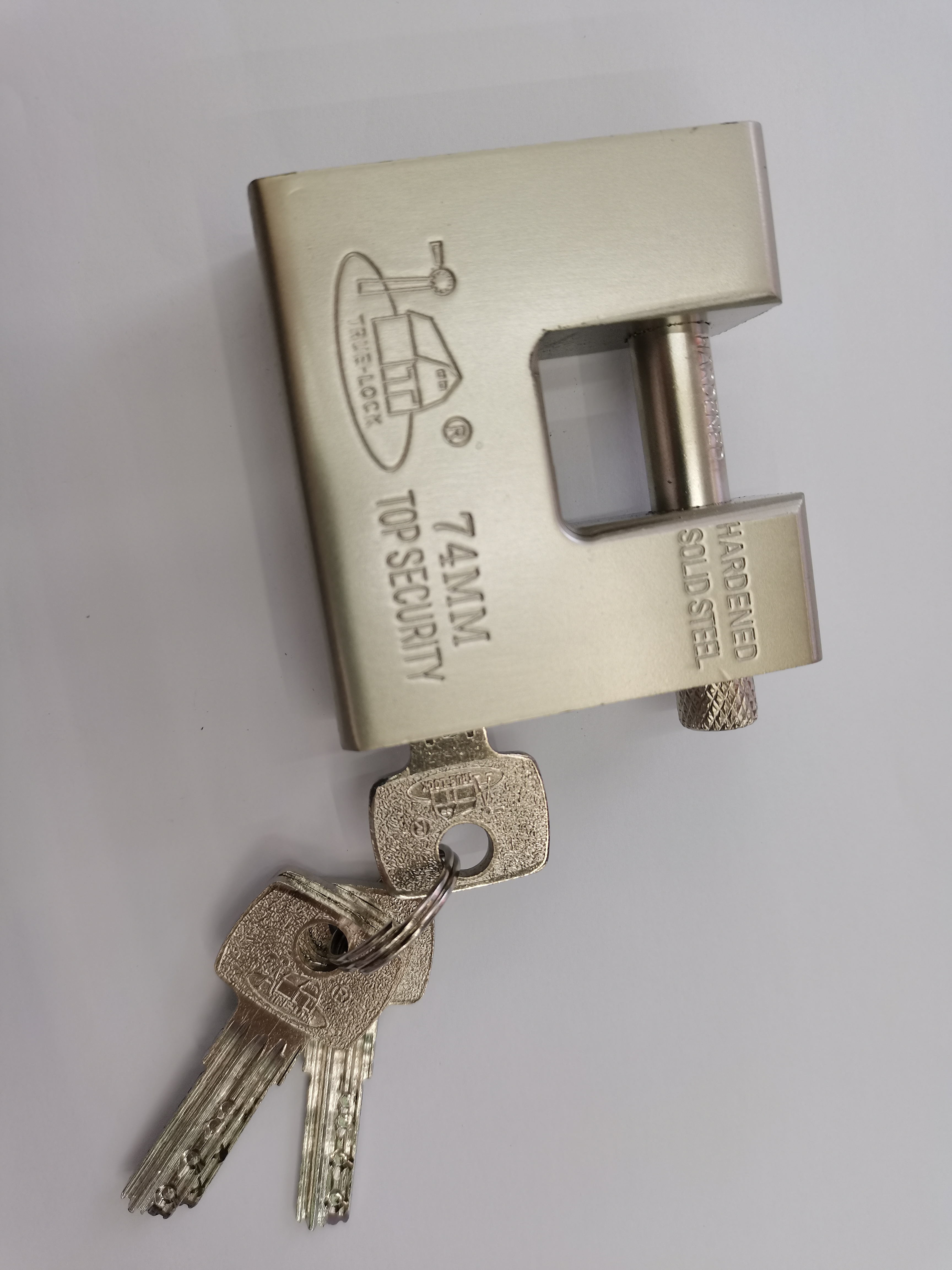 密码扣锁/挂锁/仿铜锁/u型锁/林胜防铜锁细节图