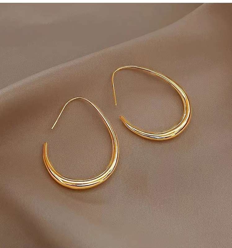 Simple and elegant teardrop ear hook, Korean style copper alloy earrings to modify face shape, geometric oval earrings, high-end earrings