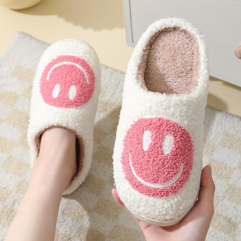 2022 smiley face korean style autumn and winter men's and women's couple cotton slippers home indoor cute platform cartoon non-slip slippers Application Scenario