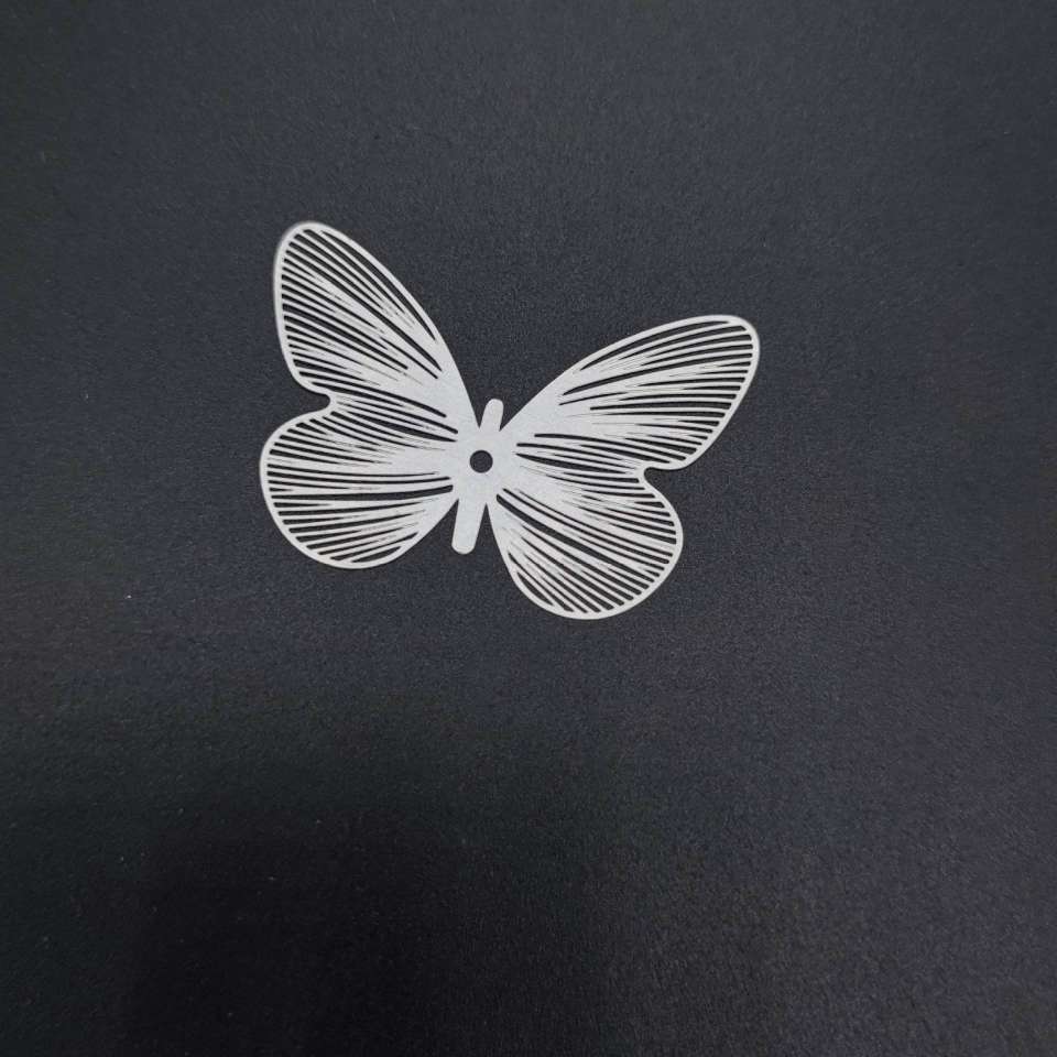 Metal accessories for earrings, headwear and butterfly figure-eight shapes details Picture