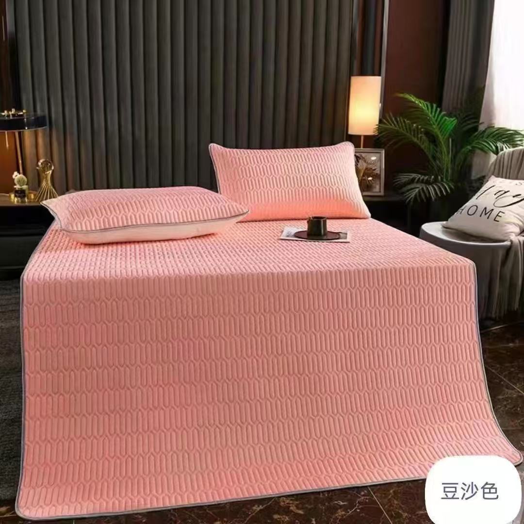 Yuxiang direct supply milk wool mattresses, soft cushions, household winter bed blankets, quilts, dormitory student single bed mattresses Specification image