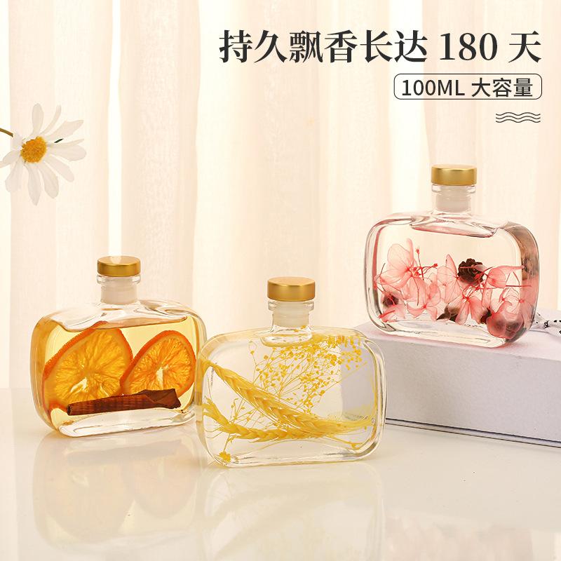red and green source reed diffuser essential oil rattan fragrance home indoor hotel air freshener car aromatherapy decoration details Picture