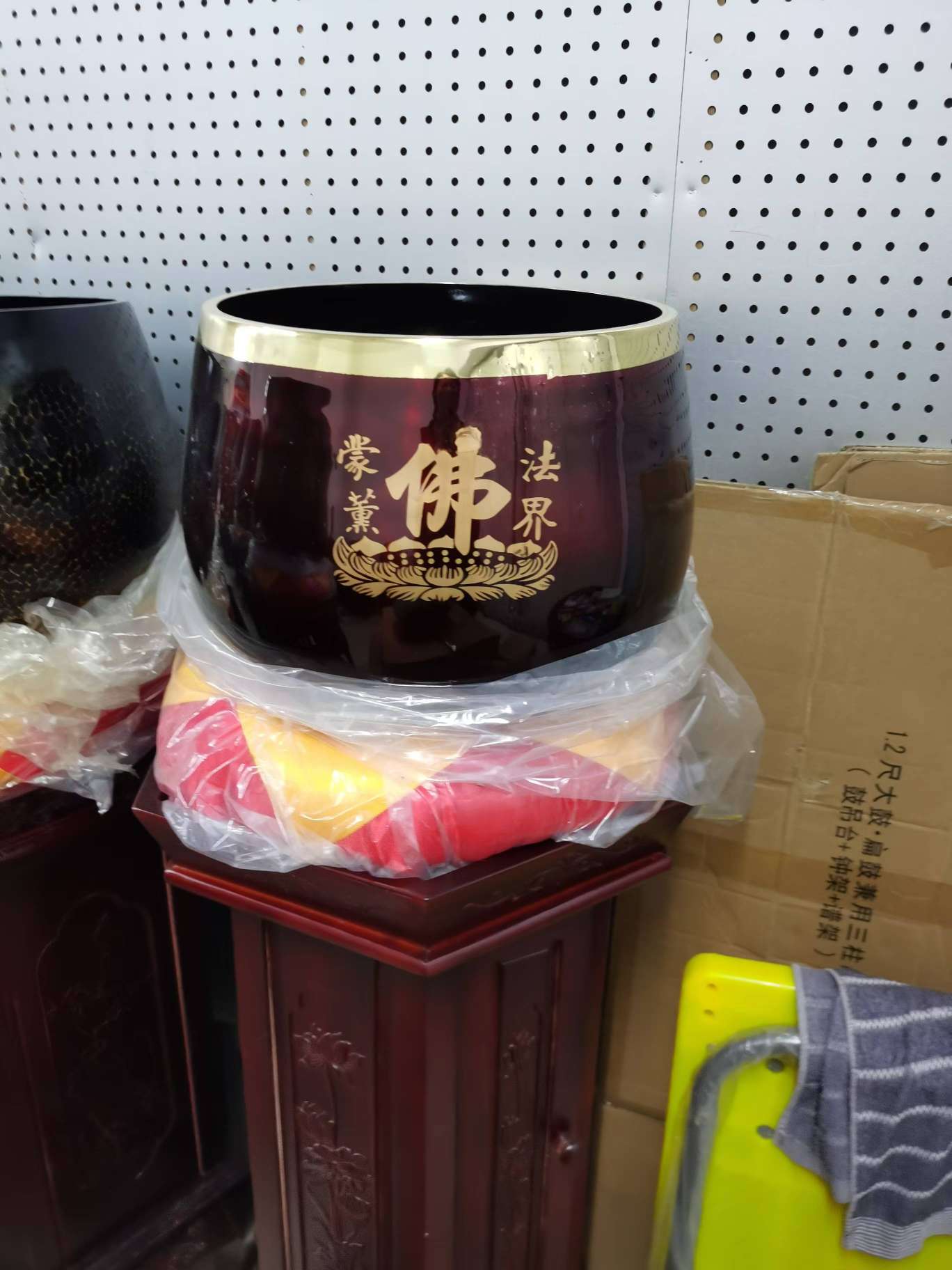 莲花铜庆，精品佛教用品，欢迎各大寺庙采购