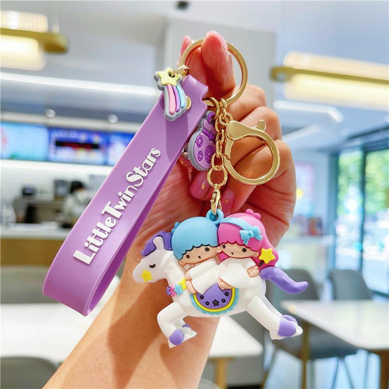 Cartoon Officially Authorized Sanrio Doll Keychain Automobile Hanging Ornament Cute Hello Kitty Key Chain Ring Creative Gift Application Scenario