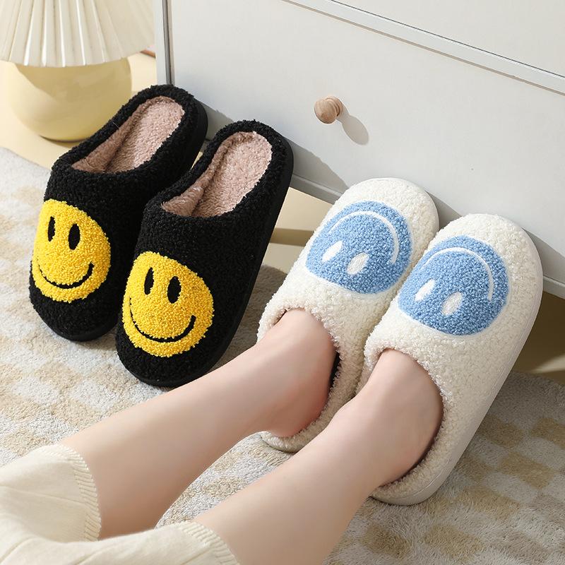 2022 smiley face korean style autumn and winter men's and women's couple cotton slippers home indoor cute platform cartoon non-slip slippers Specification drawing