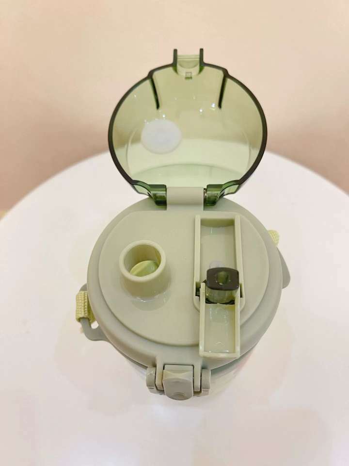 S49-7305 Popular double drinking cup, large-capacity cup, portable summer water bottle for children, shoulder strap, straw cup, heat-resistant detail image 10