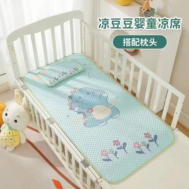 The infant and toddler soothing bean mat is smooth, fine and free of burrs. It won't make you feel warm even after long sleep and can be used as a pillow Specification image