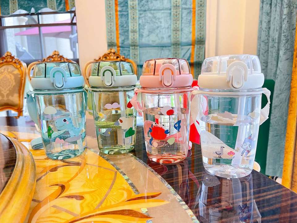 S49-7305 Popular double drinking cup, large-capacity cup, portable summer water bottle for children, shoulder strap, straw cup, heat-resistant detail image 9