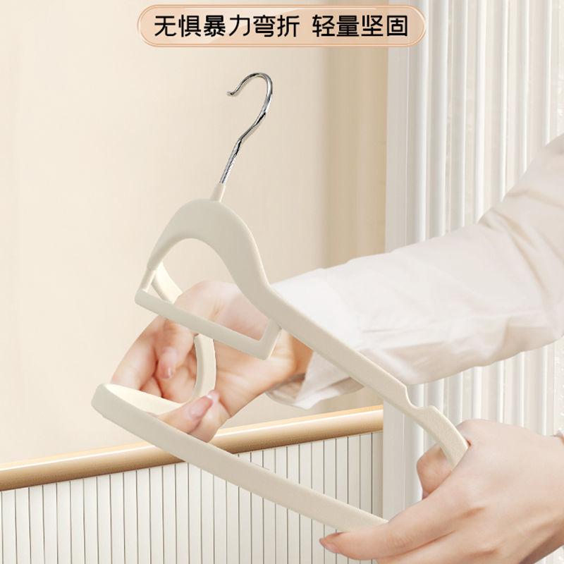 shoulder seamless flocking hanger non-slip wet and dry use clothing store home closet storage fantastic factory wholesale details Picture