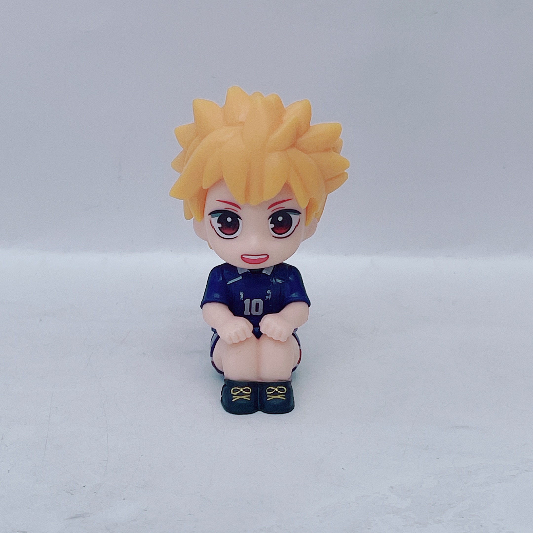 Voleibol juvenil mano oficina de día xiang yang sombra montaña vuelo macho macho anime modelo mesa muñeca merchandising venta al por mayor Specification image
