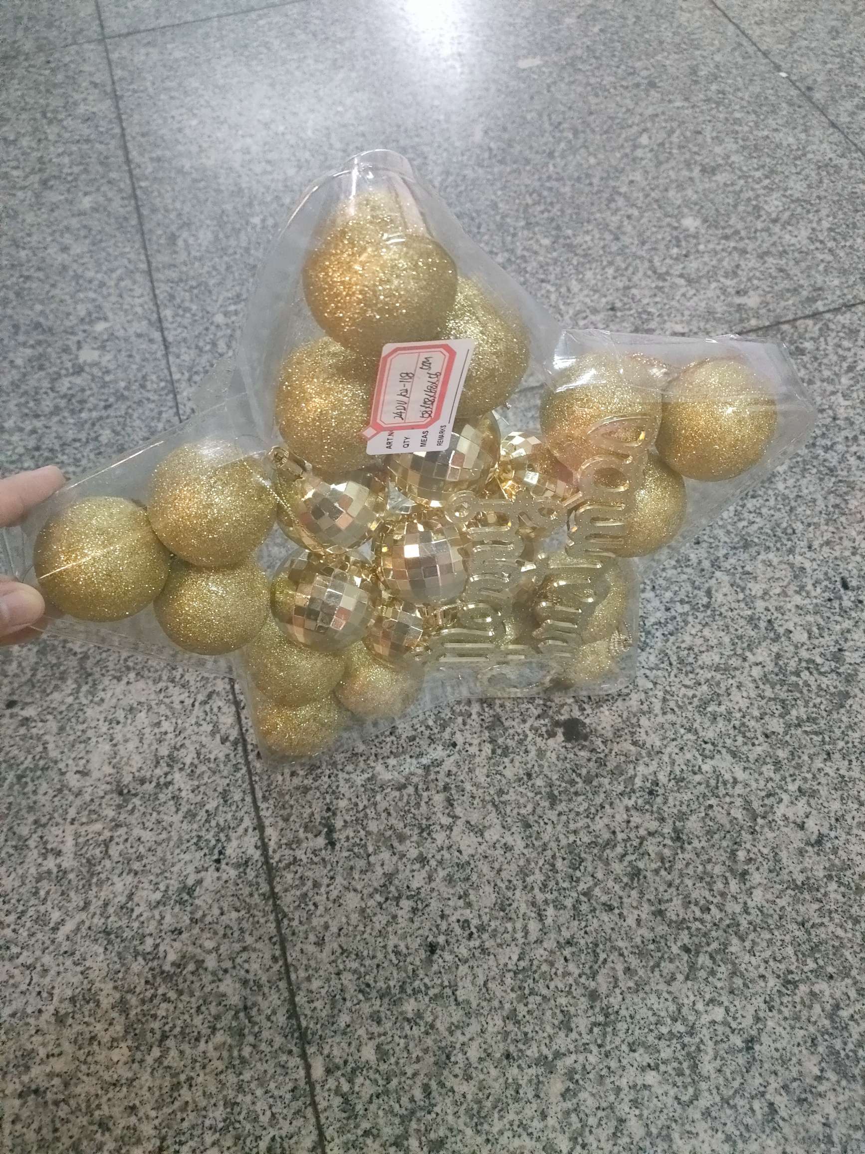 创意圣诞节主题办公室装饰 文化艺术品圣诞用品礼品包装 其他圣诞节小物品办公室文化用品细节图