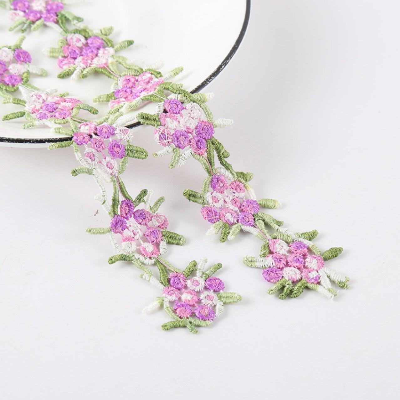 delicate small flower water soluble embroidery lace clothing accessories hat jewelry accessories details Picture