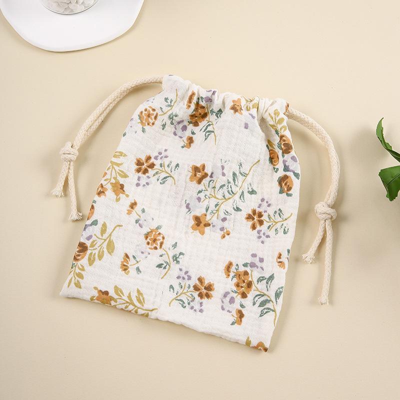 ins double-layer rope beam storage bag cotton crepe printed fabric muslin baby soothing towel storage bag hanging bag details Picture