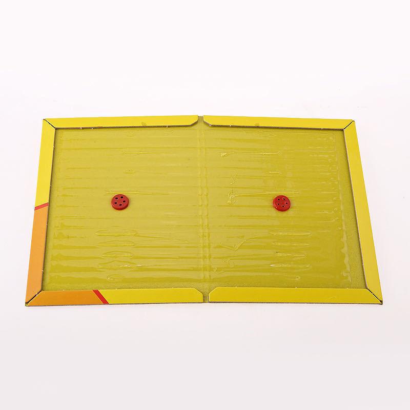 sanli strong mouse sticker wholesale thickened sticky mouse trap sticker household catch rat viscose wholesale a large number of in stock Application Scenario