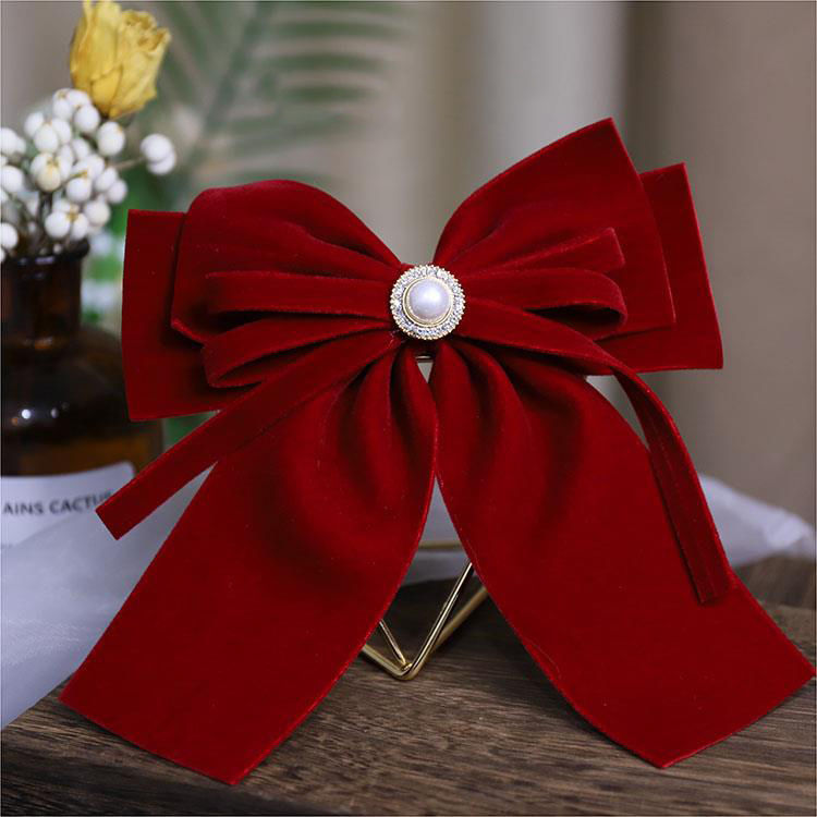 Creative accessories, flocked hair clips, hair accessories, headwear, elegant ladies' hair clips, unique design, fashionable and trendy hair accessories, hair clips, flocked Application Scenario