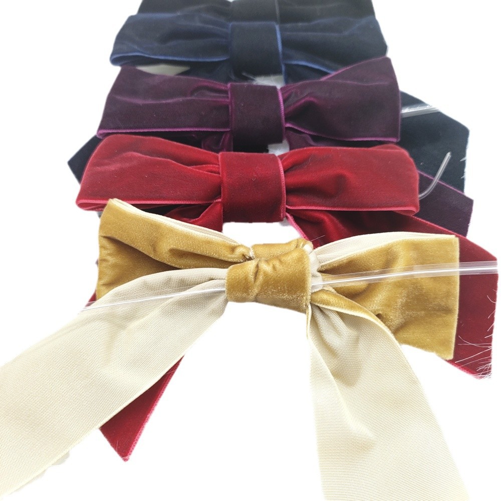 Creative Chenmo Accessories, velvet handcrafted hair clips, hair accessories, exquisite hair clips, elegant hair accessories for ladies, no damage to hair quality, light and easy to wear detail image 3