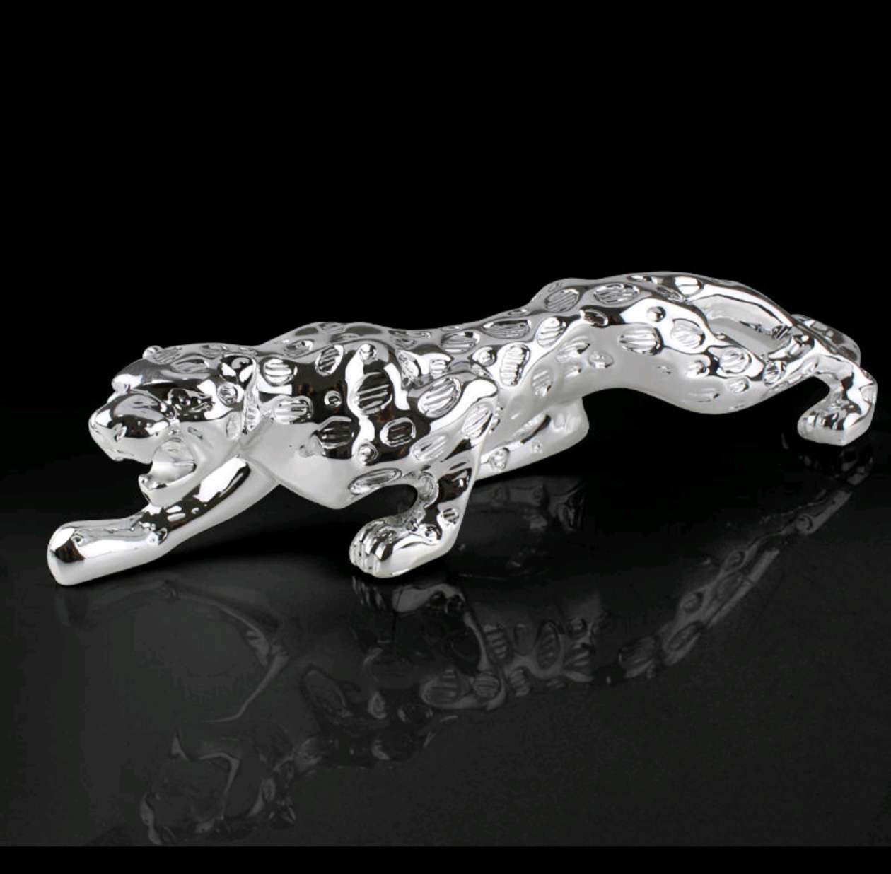 汽车摆件金钱豹车载室内装饰品树脂电镀工艺品摆件白底实物图