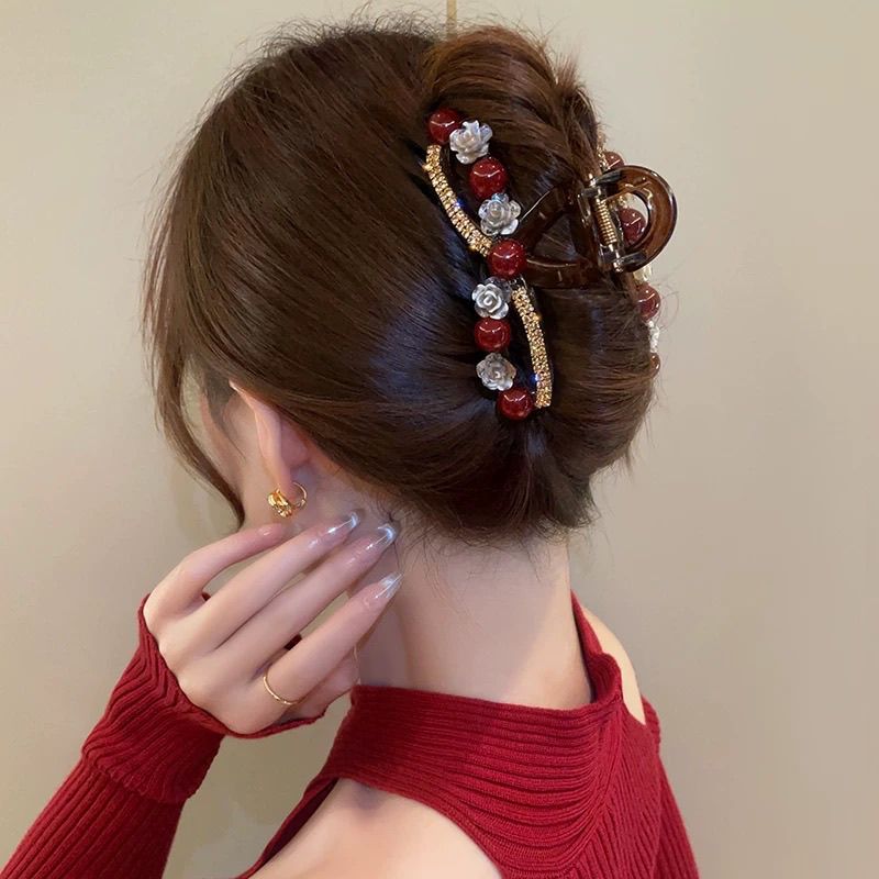 New Year's red camellia large grabber for women's back head hair accessory, light luxury, fashionable and elegant headwear, updo, shark clip, hair clip and hairpin detail image 4