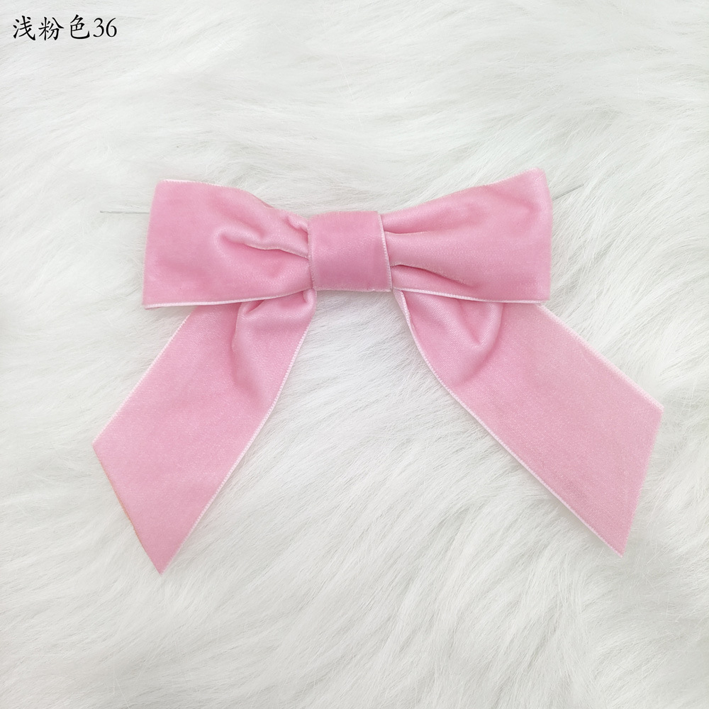 Creative Chenmo Accessories, velvet handcrafted hair clips, hair accessories, exquisite hair clips, elegant hair accessories for ladies, no damage to hair quality, light and easy to wear detail image 6