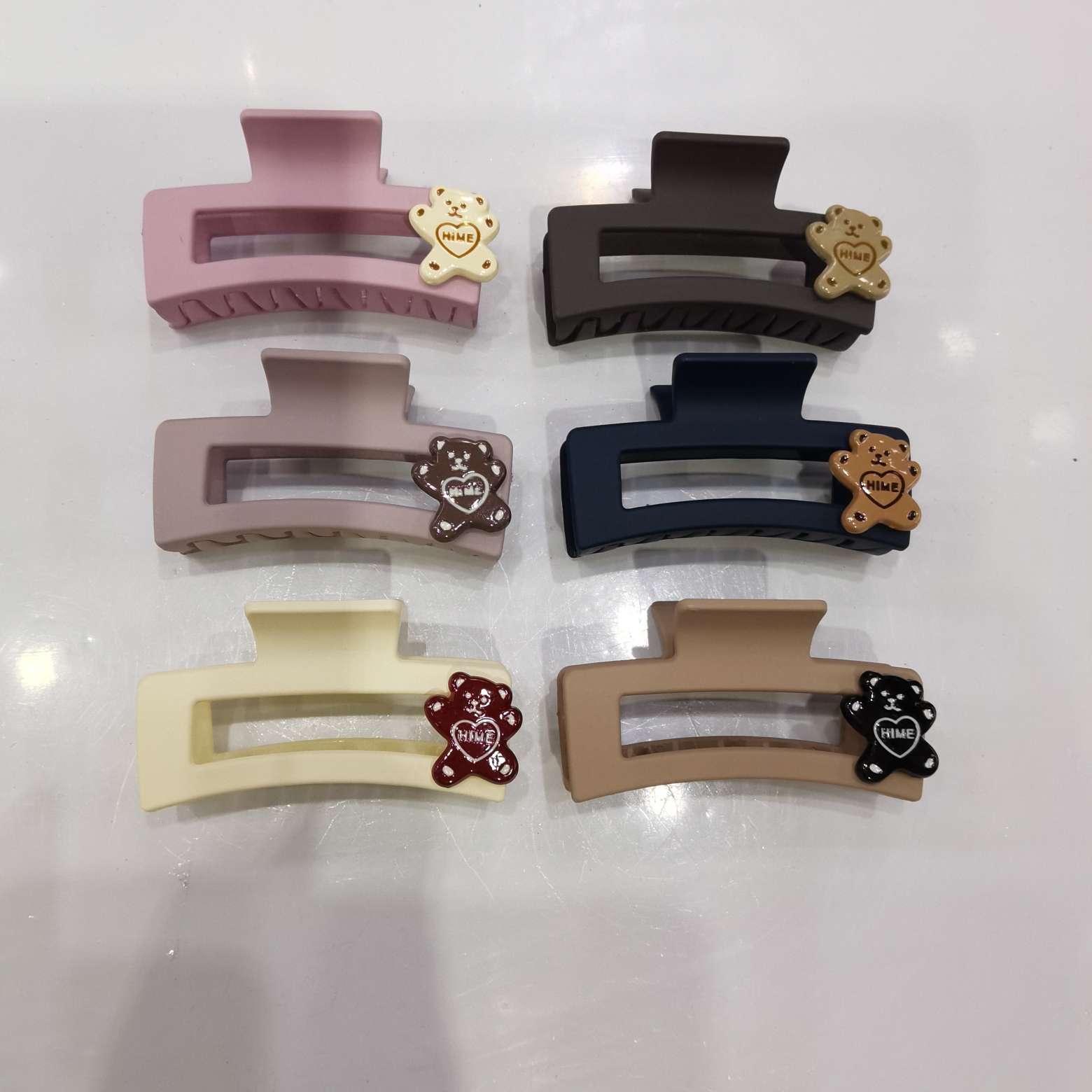 قطع كرتونية مطاطية 6 ألوان detail image 4