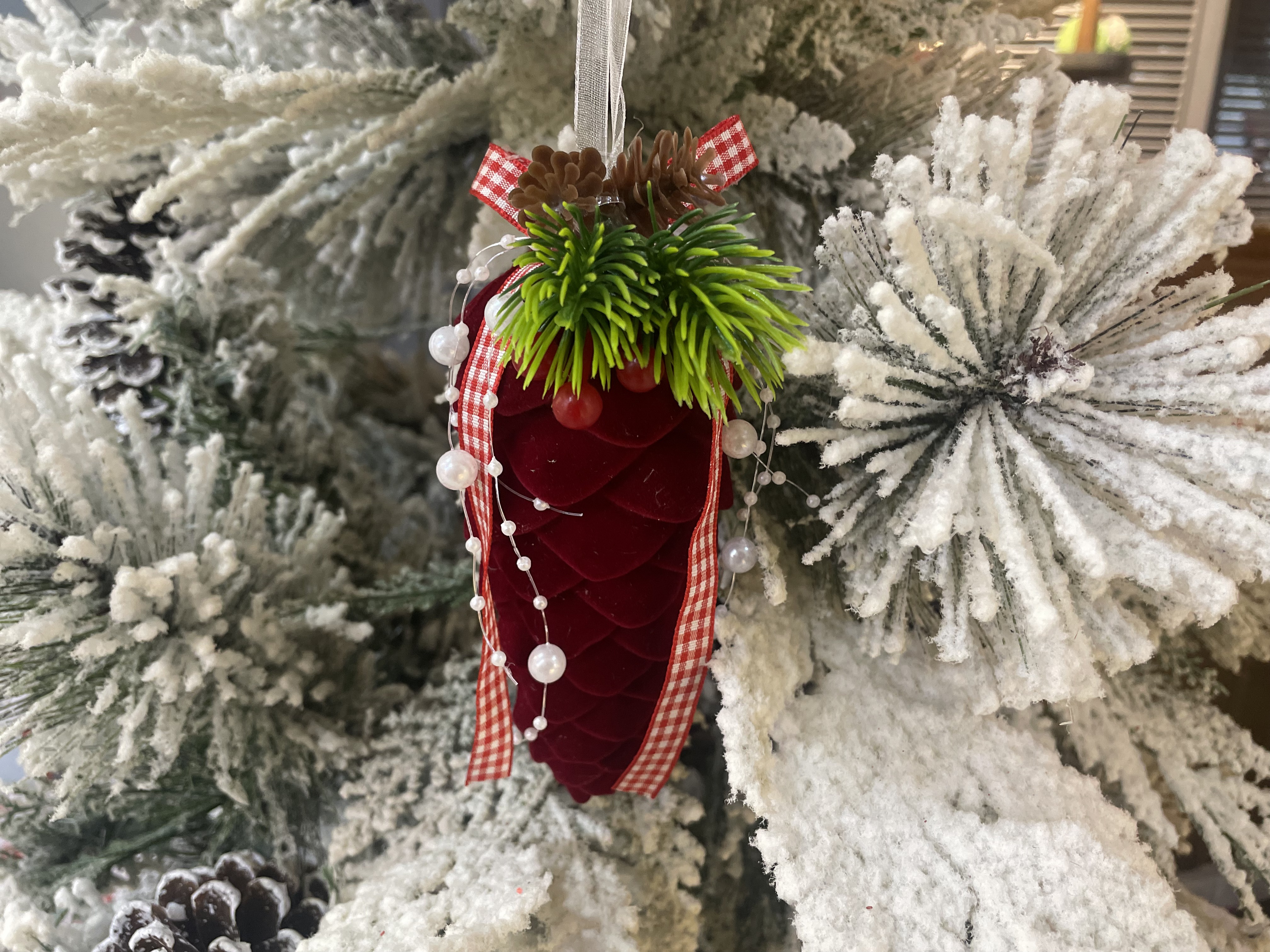 6X6X14CM圣诞植绒配松针花头塑料松果挂件装饰品