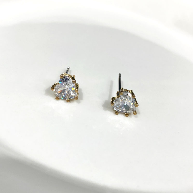 مسامير الأذن الرخيصة Item Picture