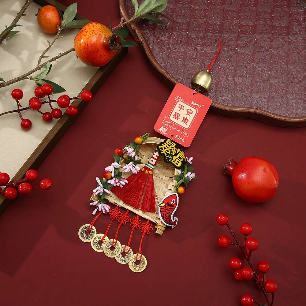 Exquisite handicrafts, folk handicrafts, unique designs, gift collections, and other fine folk handicrafts on display detail image 15