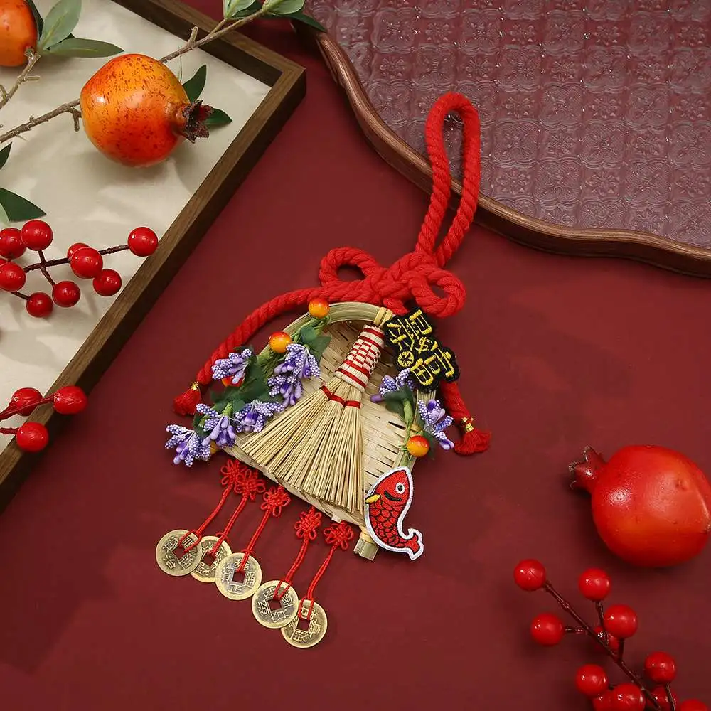 Exquisite folk handicraft collectibles, unique designs, handicraft gifts, traditional cultural ornaments, and other folk handicraft giveaways detail image 3