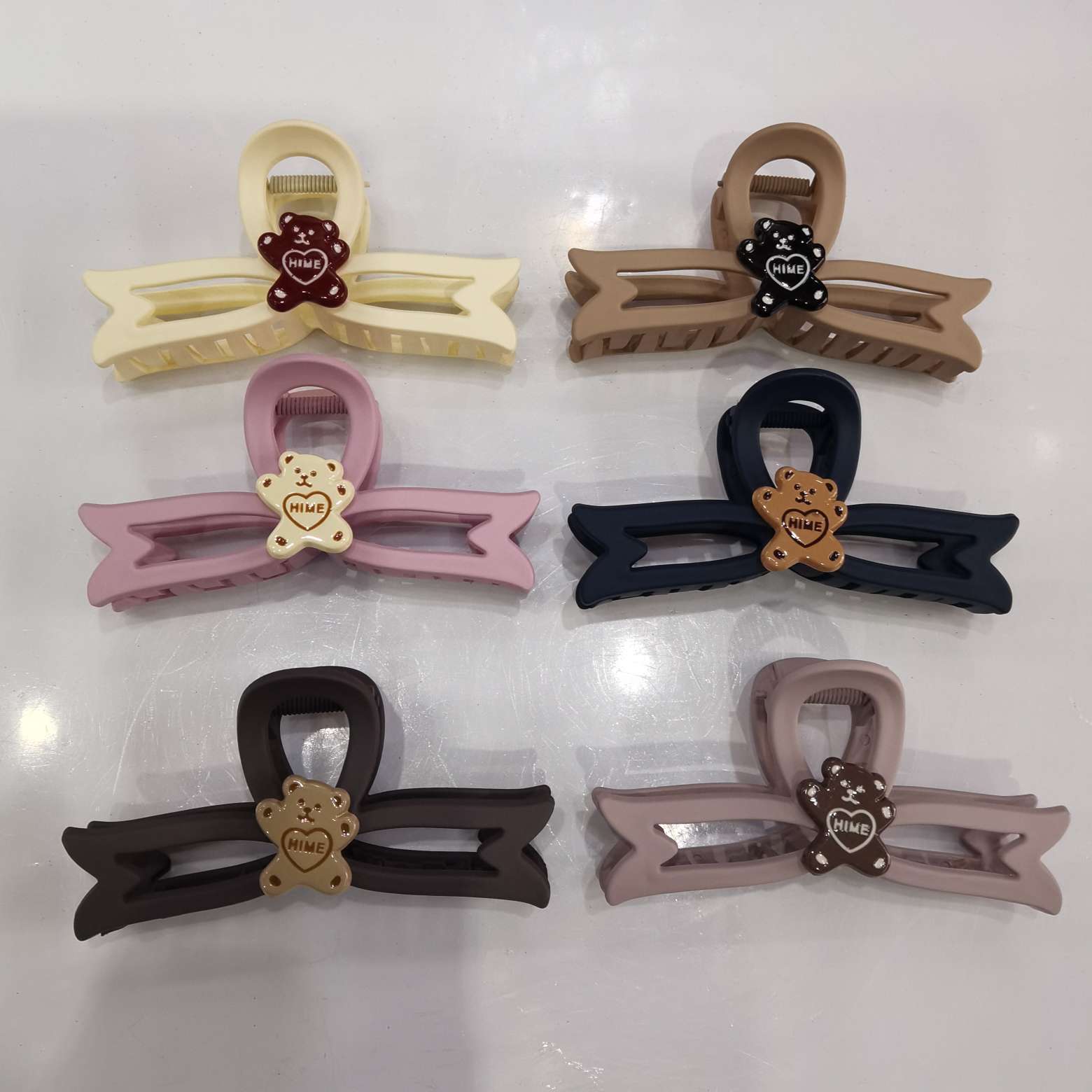 قطع كرتونية مطاطية 6 ألوان Item Picture