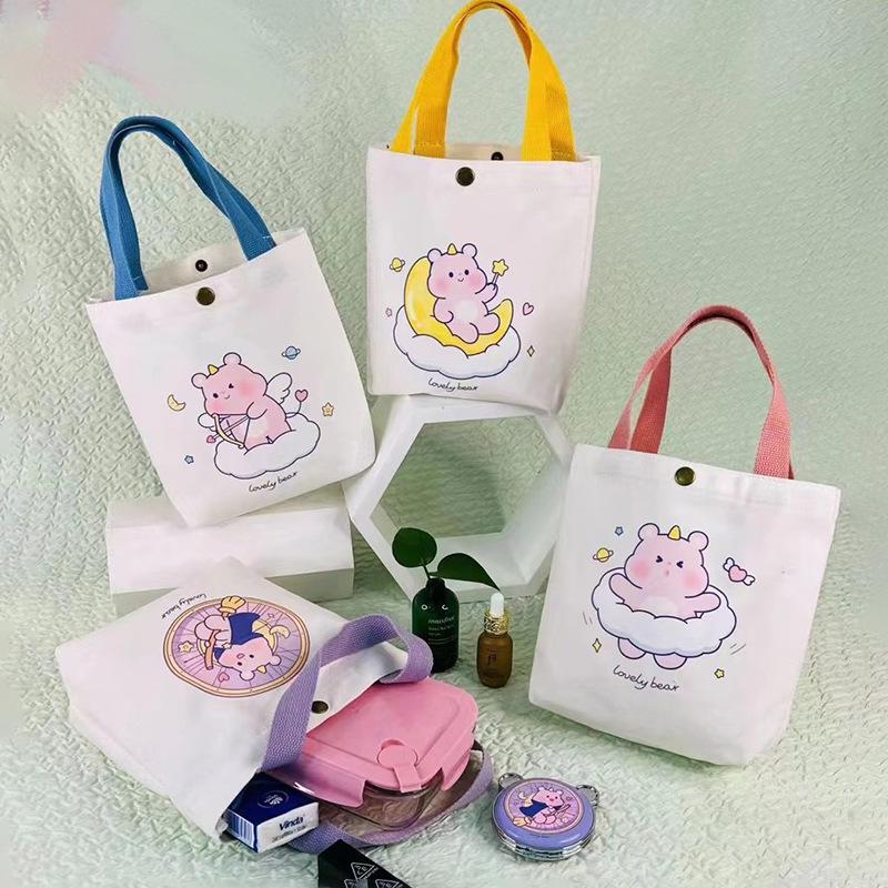 horizontal trapezoid bento canvas bag wholesale environmental friendly muslin bag one shoulder portable canvas bag in stock student shopping Specification drawing