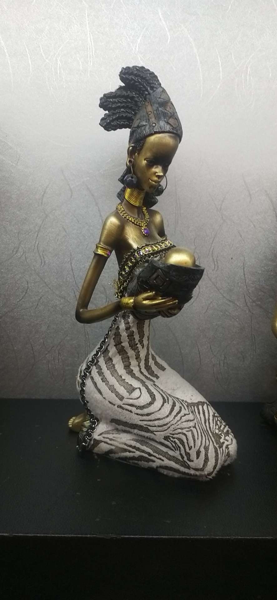 树脂工艺品实物图