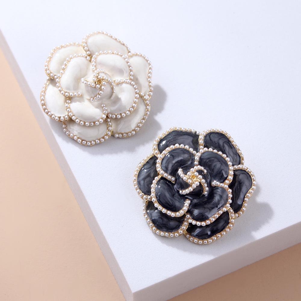 european and american retro camellia pearl brooch women's metal scarf buckle diamond corsage cute big pin ornament accessories details Picture