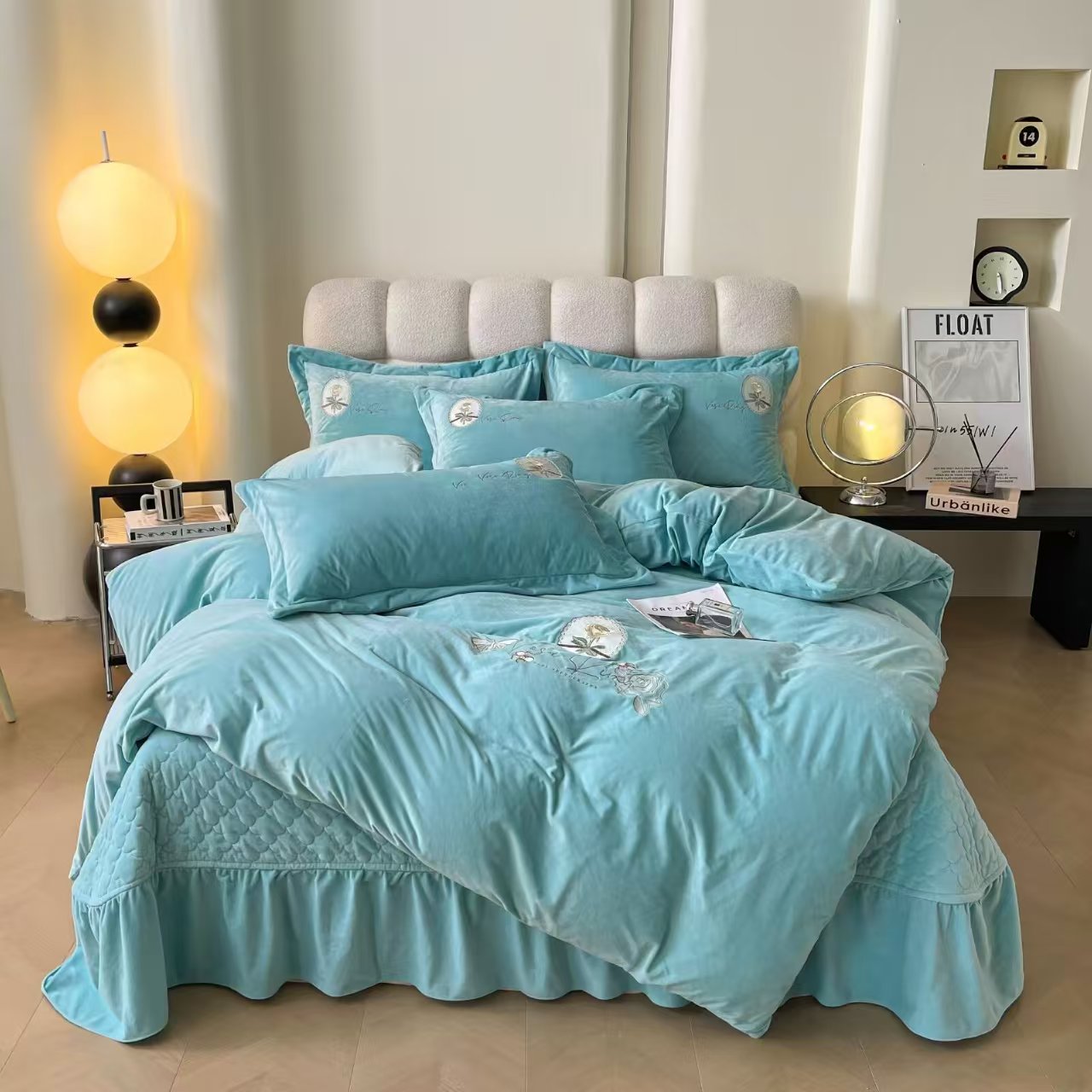 Yuxiang Home Textiles has launched a new winter bestseller, a warm velvet four-piece set with embroidery Application Scenario