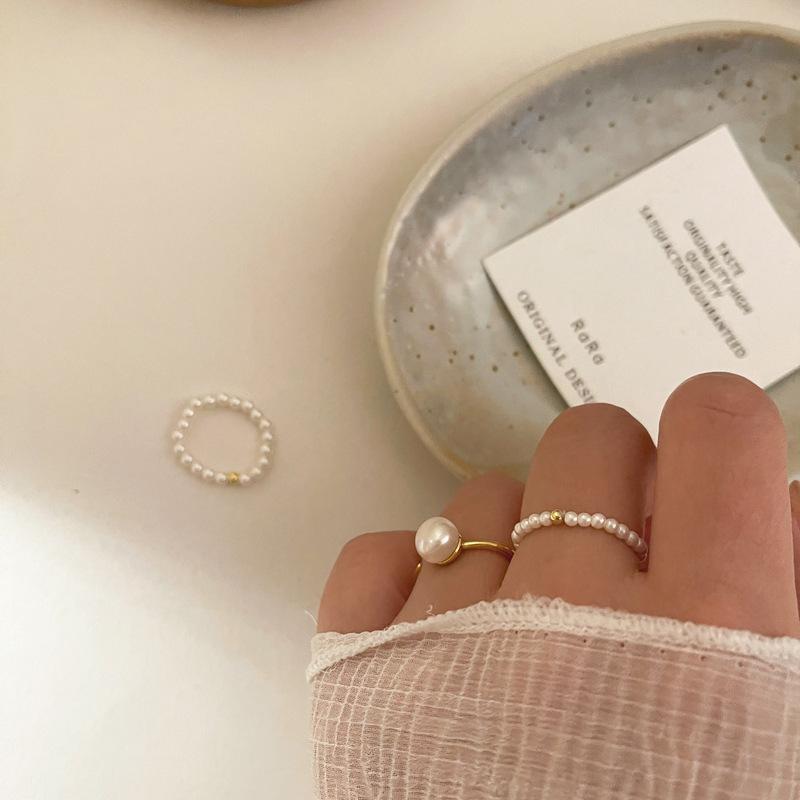 Special Interest Light Luxury Retro Freshwater Pearl Ring Polo Mini Pearl Elastic String Bracelet No Pick Wrist Size Ring