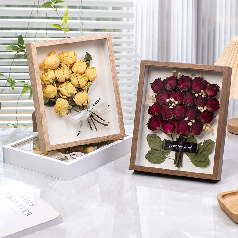 Three-dimensional hollow dried flower photo frame, 3CM handcrafted clay picture frame, display stand, preserved flower butterfly specimen frame, diy frame, artificial flower simulation hanging flower details Picture