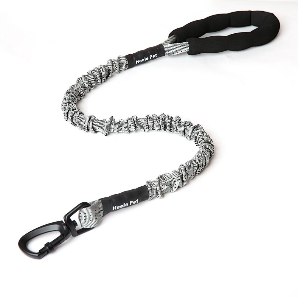 dog elastic hand holding rope large dog traction belt chest and back wear-resistant bite-resistant pet high elastic tension dog leash Application Scenario