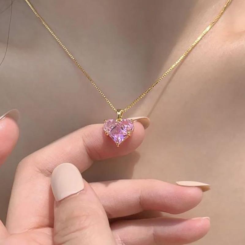cross-border new super flash pink crystal glass necklace love women's necklace fashion light luxury peach heart necklace accessories