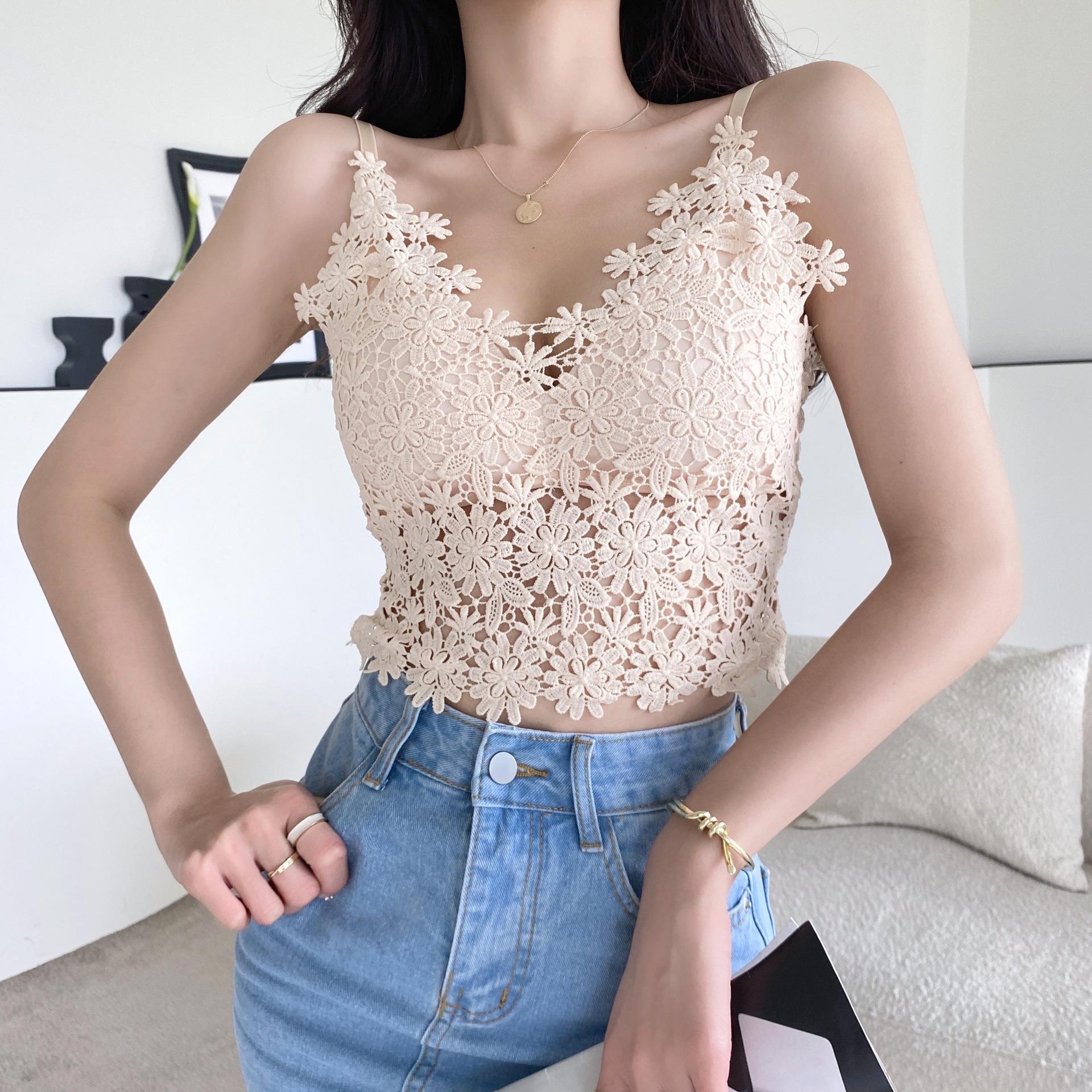 Fashion Sexy Lace Cutout Small Sling Vest Anti-Walking Push up Wrapped Chest Breathable Underwired Bottoming Underwear Wholesale full figure