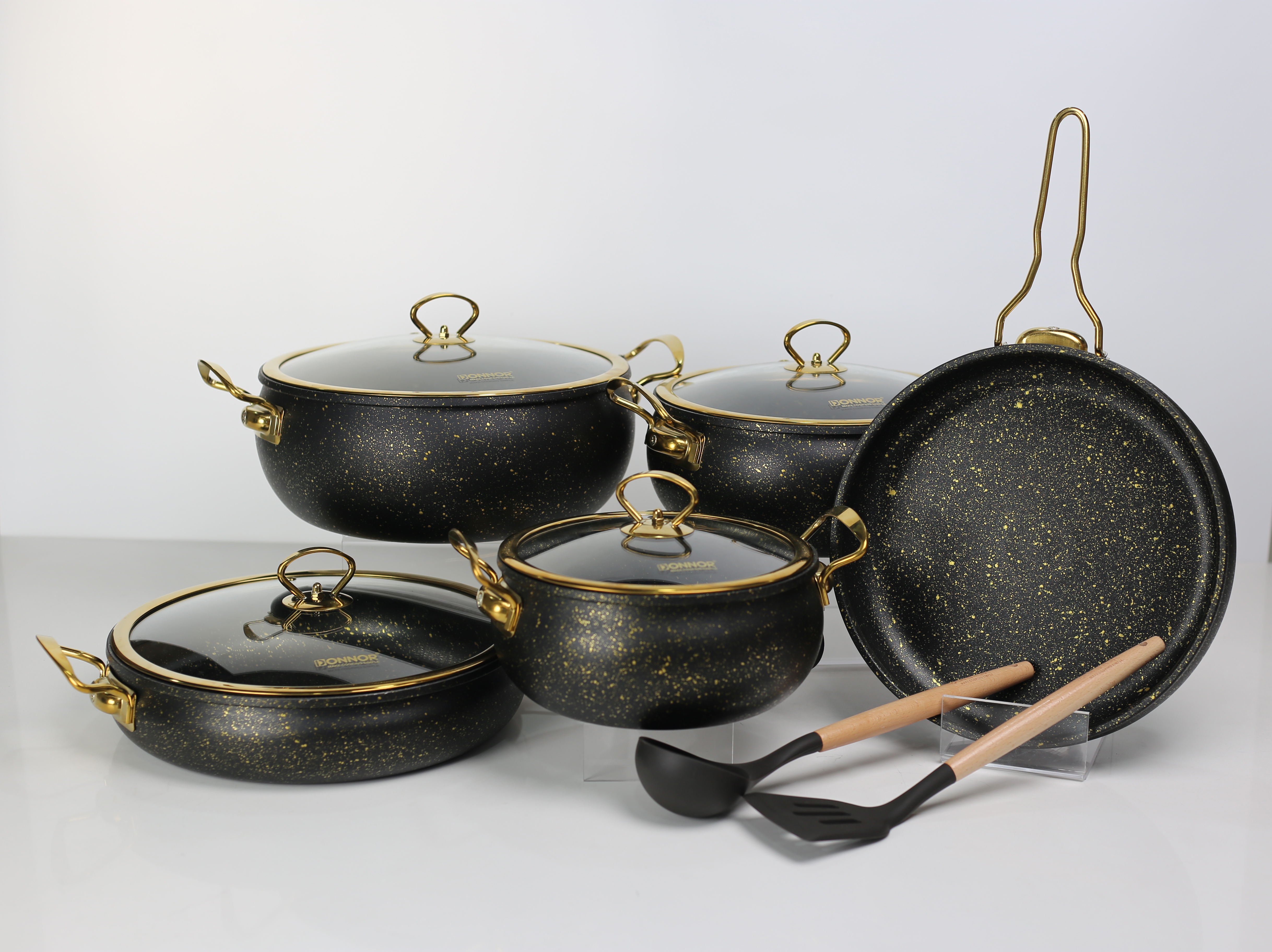 Mary 11-piece five-layer color box 20/24/28 soup pot 28 shallow soup pot 26 frying pan Wide edge PVD coated lid 2 silicone spatula five-layer color box 2 sets per box, color black beige details Picture