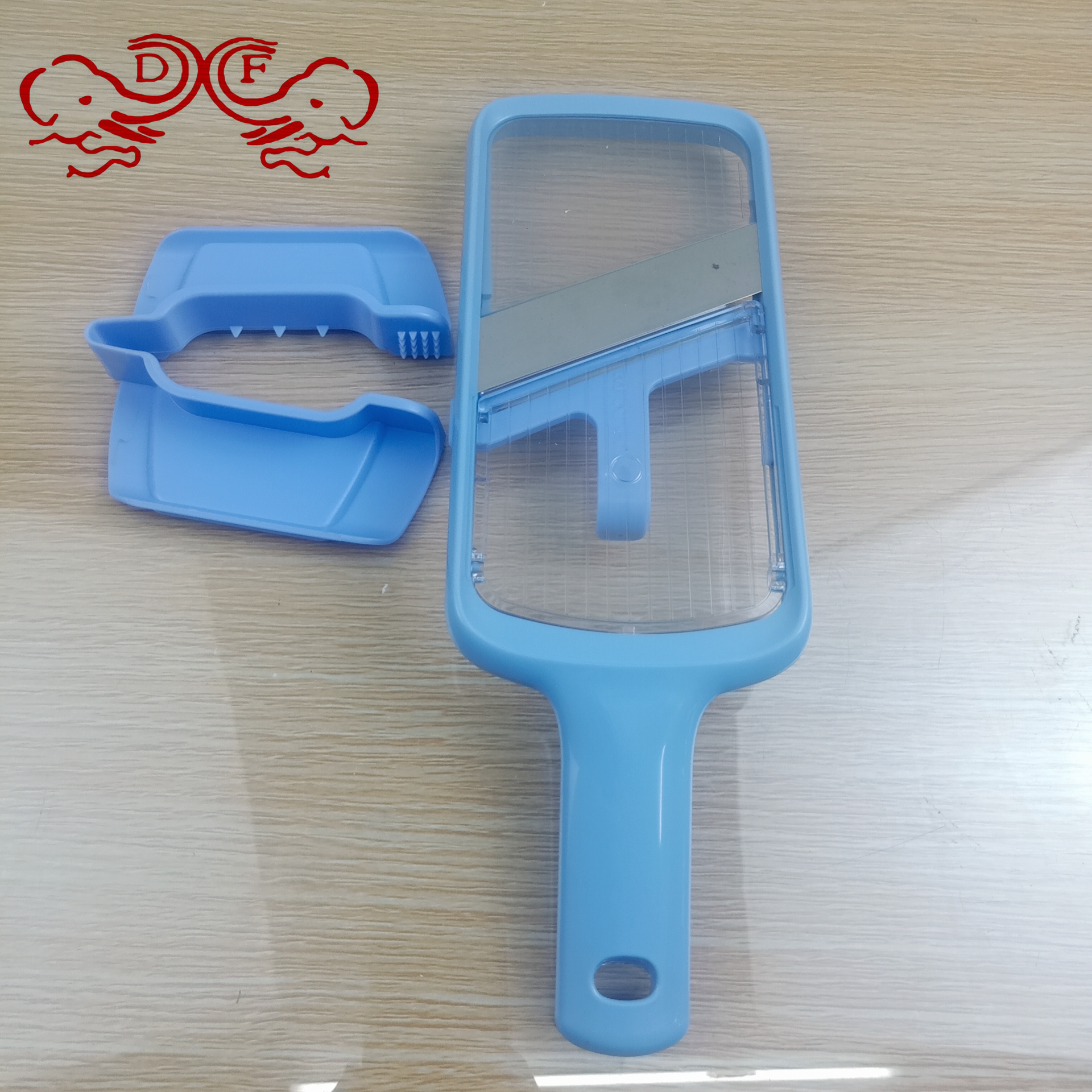 DF68855 Chip wiper household adjustable Potato chip Potato slicer Garlic slice slicer Hand holder Simple DF TRADINGHOUSE full figure