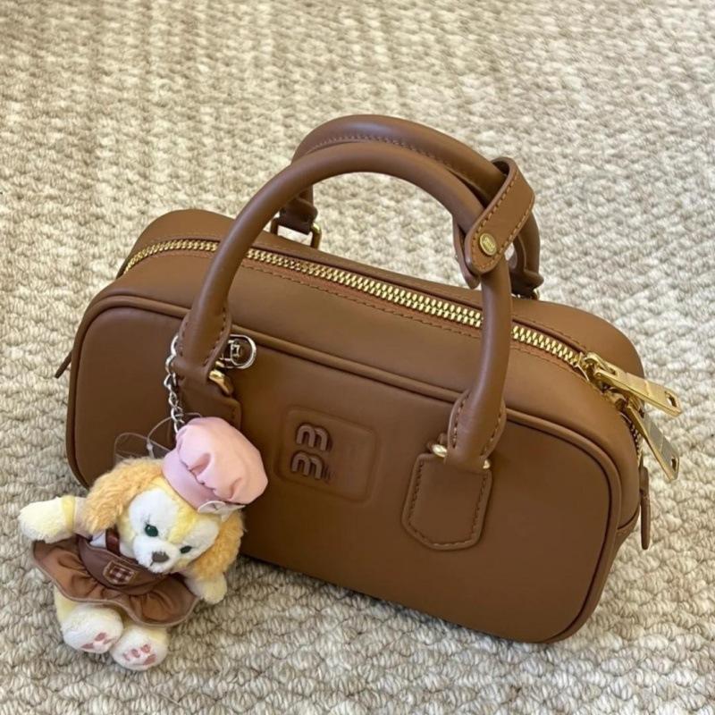 bowling handbag fashion new miu fashion small square bag trendy one-shoulder messenger bag large capacity bag for women details Picture