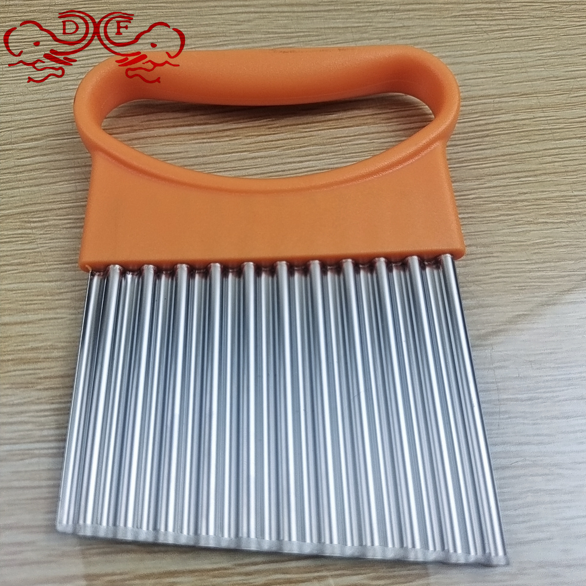 DF68856 Stainless steel French Fries Cutting Creative Potato slicer Multi-functional fancy vegetable cutter Manual Wave knife DF TRADINGHOUSE Item Picture